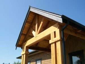 A post frame accent built by Spane Buildings in Mt Vernon WA