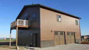 The rear view of a pile garage by Spane Buildings in Pierce County